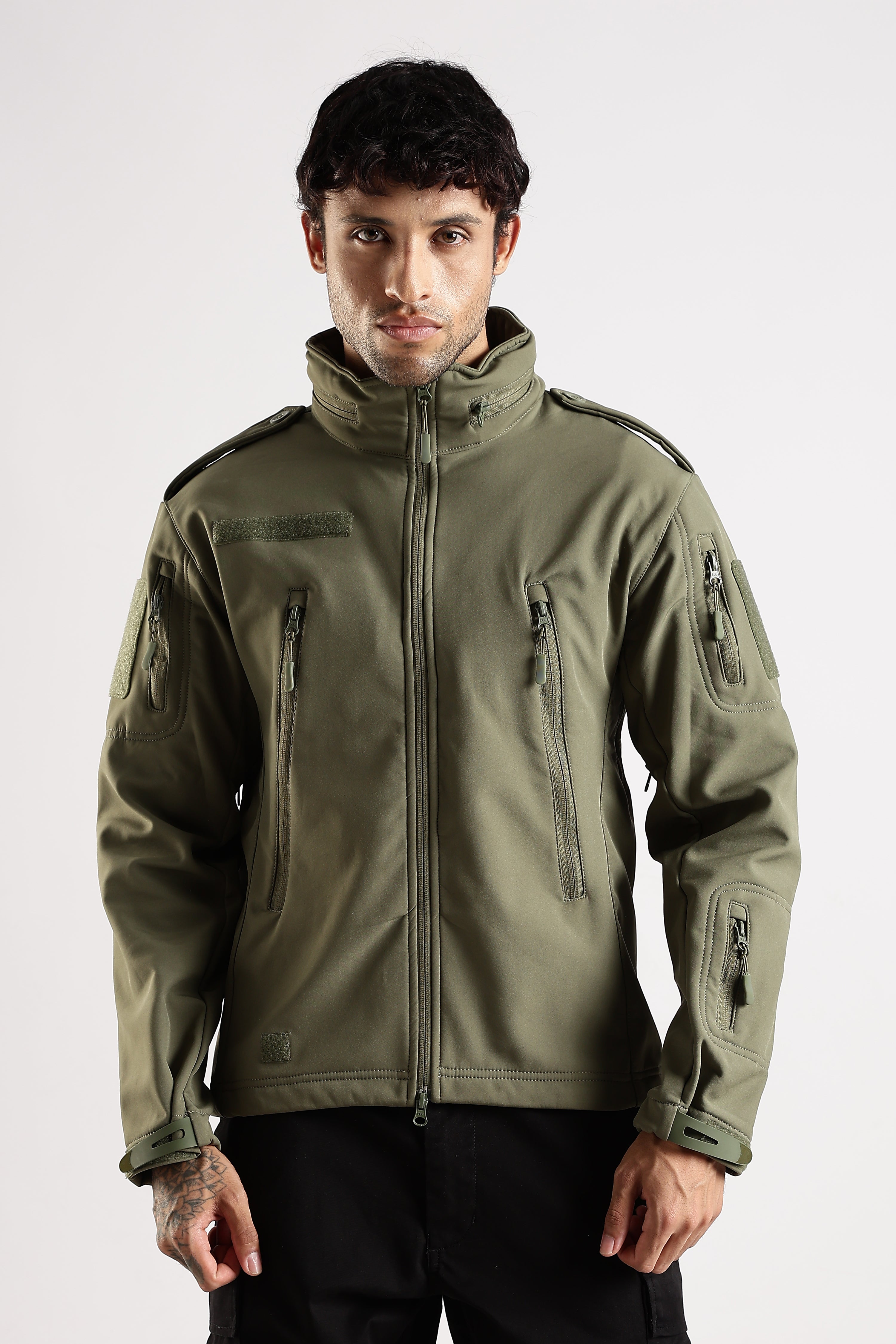 Tactical Softshell Military Jacket With Shoulder Flap