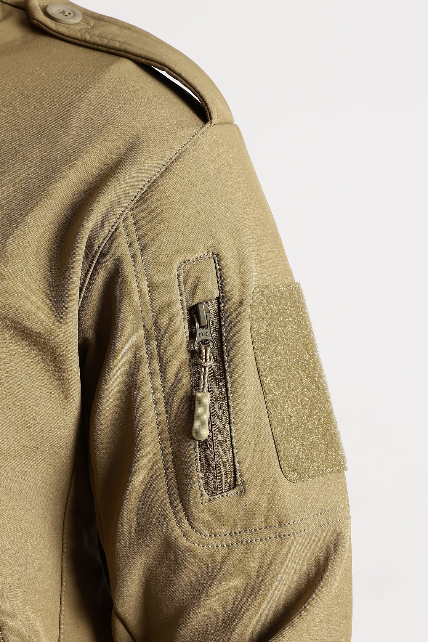 Tactical Softshell Military Jacket With Shoulder Flap