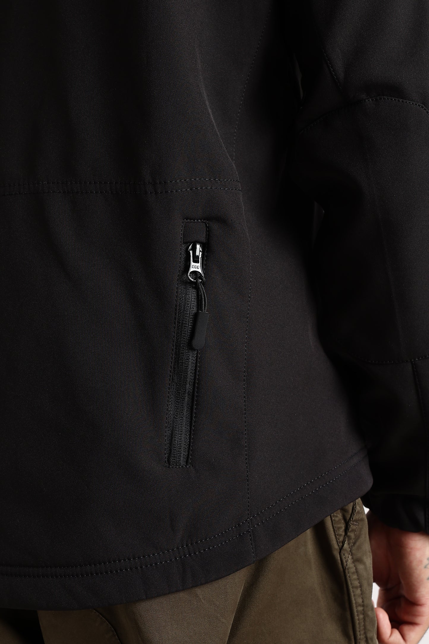 Tactical Softshell Military Jacket With Shoulder Flap